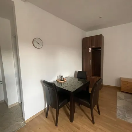 And L E F T River 3*